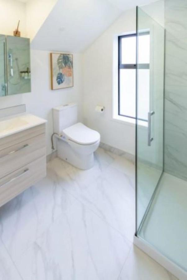 כרייסטצ'רץ' Serenity In The Centre: 2 Bed 2 Bath מראה חיצוני תמונה